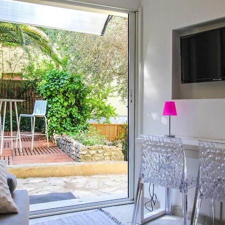 Appartement Lumineux Avec Terrasse Jardin Et Acces Piscine Villefranche-sur-Mer Esterno foto