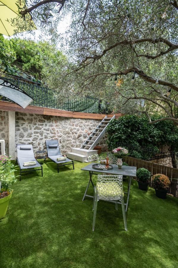 Appartement Lumineux Avec Terrasse Jardin Et Acces Piscine Villefranche-sur-Mer Esterno foto